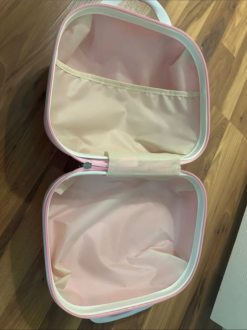 Hello Kitty Pink Kids Travel Case with Bow Handle